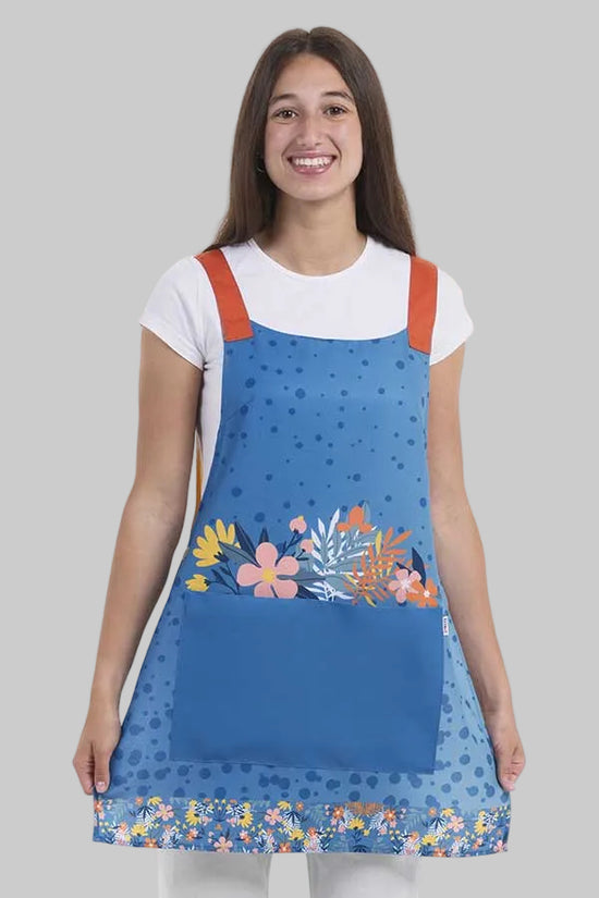 Avental Educadora com Ramo de Flores e Botões Laterais-Azul-UNICA-RAG-Tailors-Fardas-e-Uniformes-Vestuario-Pro