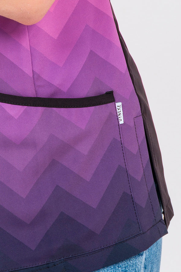 Bata Feminina de Microfibra Elástica Sem Mangas com Padrão Zig Zag Fúcsia Degradê-RAG-Tailors-Fardas-e-Uniformes-Vestuario-Pro
