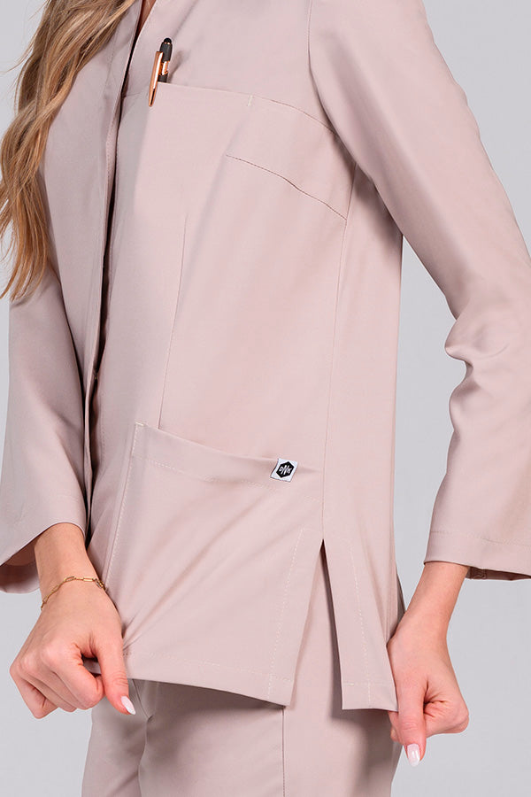Bata de Trabalho Elástica de Senhora com Gola Mao-RAG-Tailors-Fardas-e-Uniformes-Vestuario-Pro