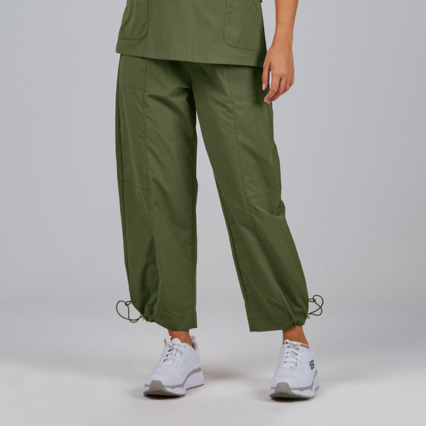 Calça Unissexo May Estilo Jogger Ajustável-Verde Caqui - 149-XS-RAG-Tailors-Fardas-e-Uniformes-Vestuario-Pro