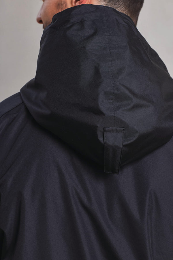 Casaco Impermeável com Capuz Unissexo-RAG-Tailors-Fardas-e-Uniformes-Vestuario-Pro
