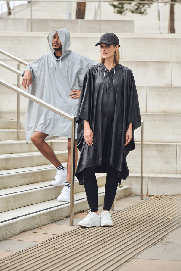 Poncho Impermeável com Capuz Unissexo-RAG-Tailors-Fardas-e-Uniformes-Vestuario-Pro