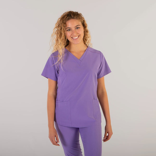 Scrub Cirúrgico Senhora c/ Elasticidade 360 Rosalia - Antibacteriano-Lilas-RAG-Tailors-Fardas-e-Uniformes-Vestuario-Pro