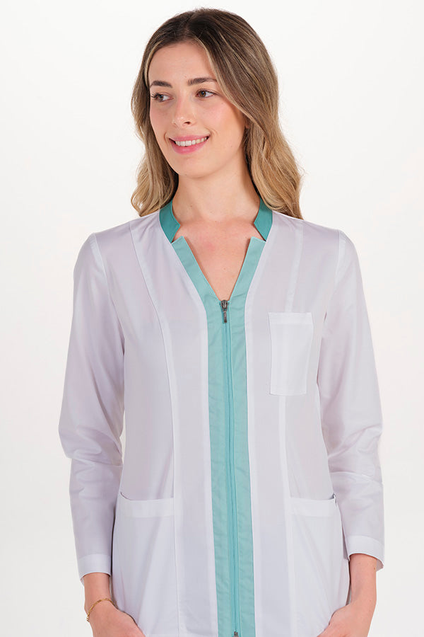 Bata de Trabalho Elástica de Senhora com Fecho e Decote em V-RAG-Tailors-Fardas-e-Uniformes-Vestuario-Pro