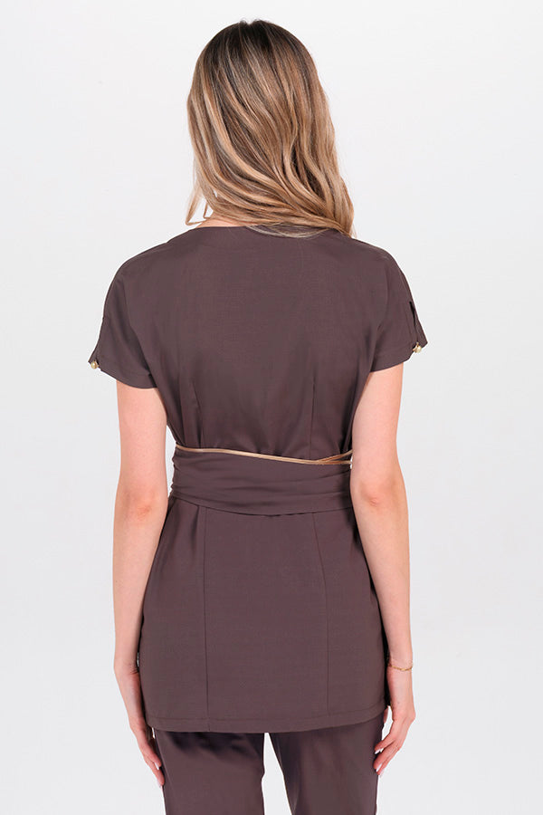Bata estilo quimono elástica cor de chocolate com cinto-RAG-Tailors-Fardas-e-Uniformes-Vestuario-Pro