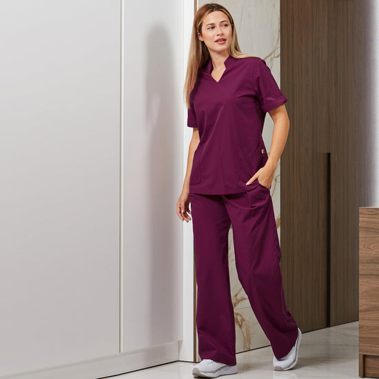 Calça de Senhora Reta com Pregas-RAG-Tailors-Fardas-e-Uniformes-Vestuario-Pro