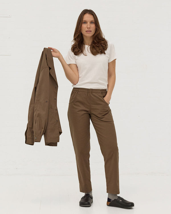 Calças Unissexo Modelo London-RAG-Tailors-Fardas-e-Uniformes-Vestuario-Pro