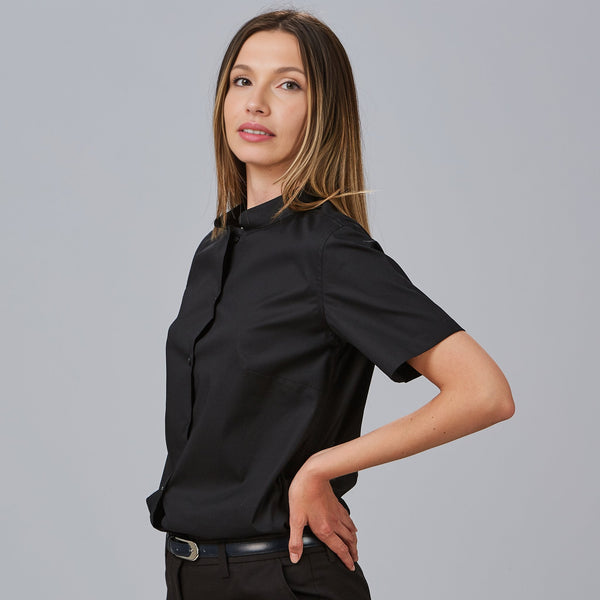 Camisa de Senhora de Manga Curta com Gola Mao em Elastano-RAG-Tailors-Fardas-e-Uniformes-Vestuario-Pro