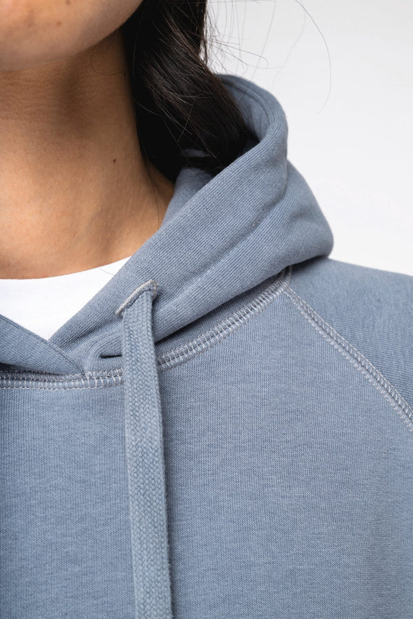 Sweatshirt Raglan com Capuz de Senhora-RAG-Tailors-Fardas-e-Uniformes-Vestuario-Pro