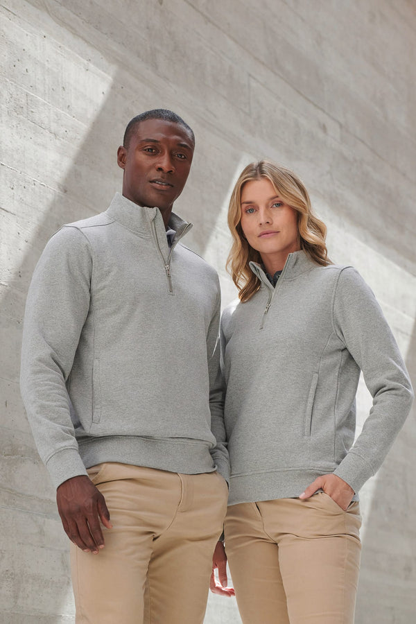 Sweatshirt com Meio Fecho Unissexo-RAG-Tailors-Fardas-e-Uniformes-Vestuario-Pro