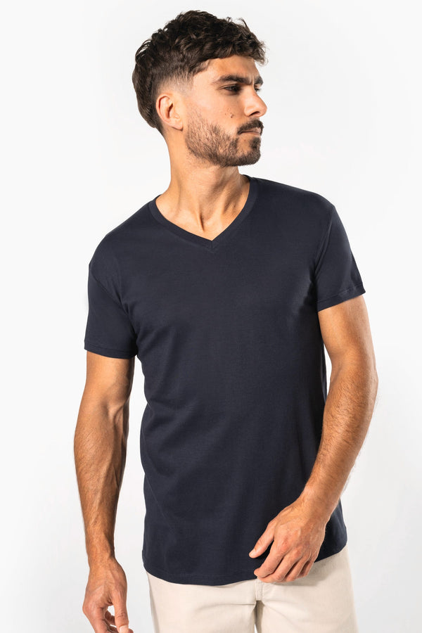 T-shirt Decote V de Homem em Algodão Biológico-RAG-Tailors-Fardas-e-Uniformes-Vestuario-Pro
